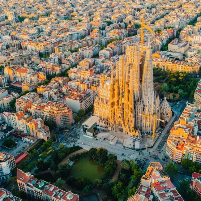 Aerial view of barcelona eixample residential dist 2026 01 07 05 34 10 utc