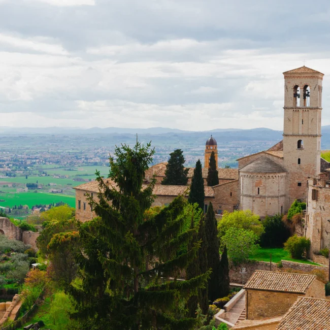 View from historic center city of assisi to the su 2026 01 09 13 35 01 utc