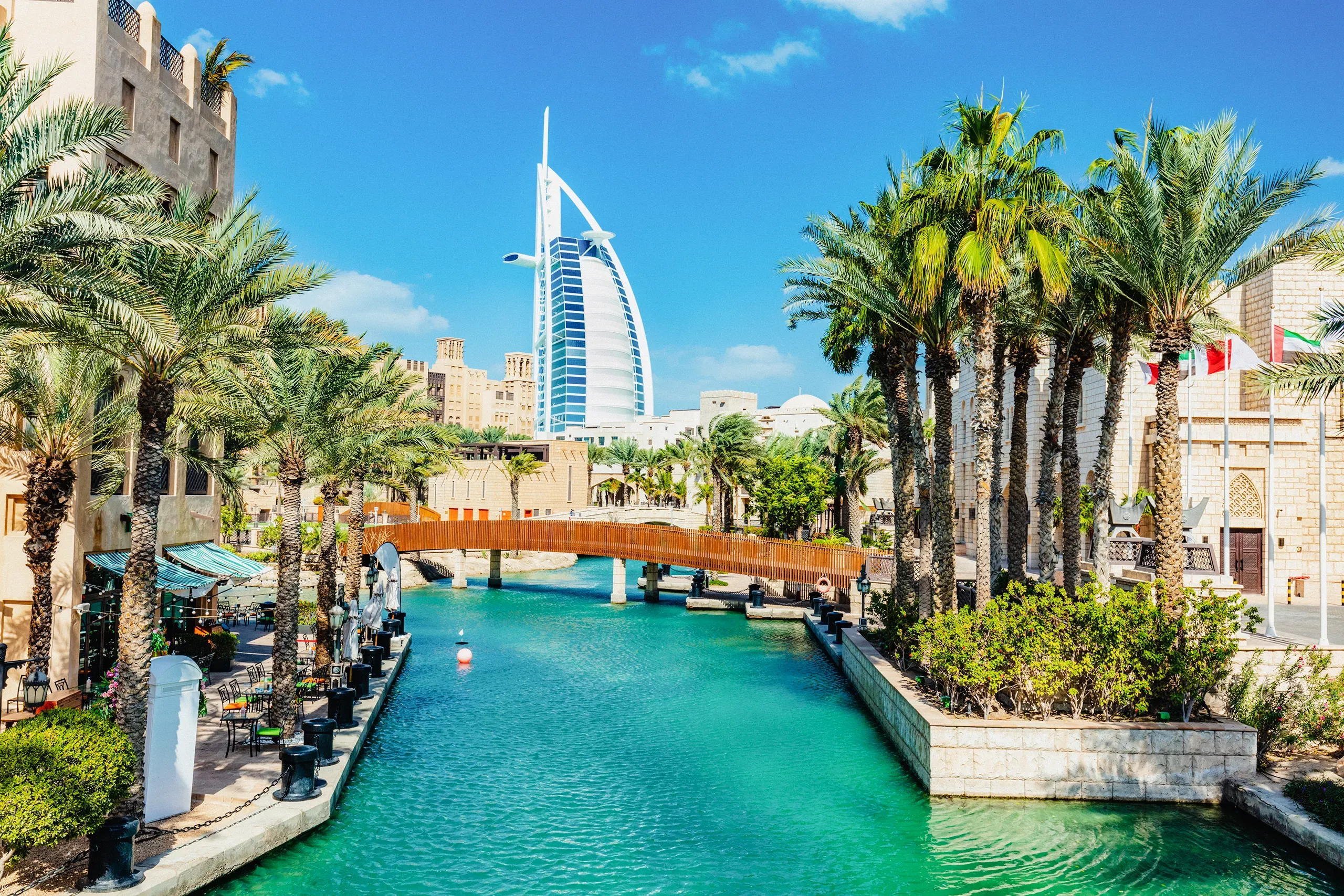 Burj al arab seen from madinat jumeirah in dubai u 2026 01 09 07 03 21 utc (1)
